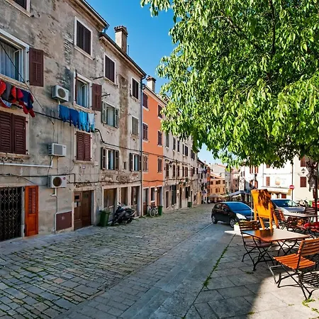 Deamicis Of Downtown Apartment Rovinj